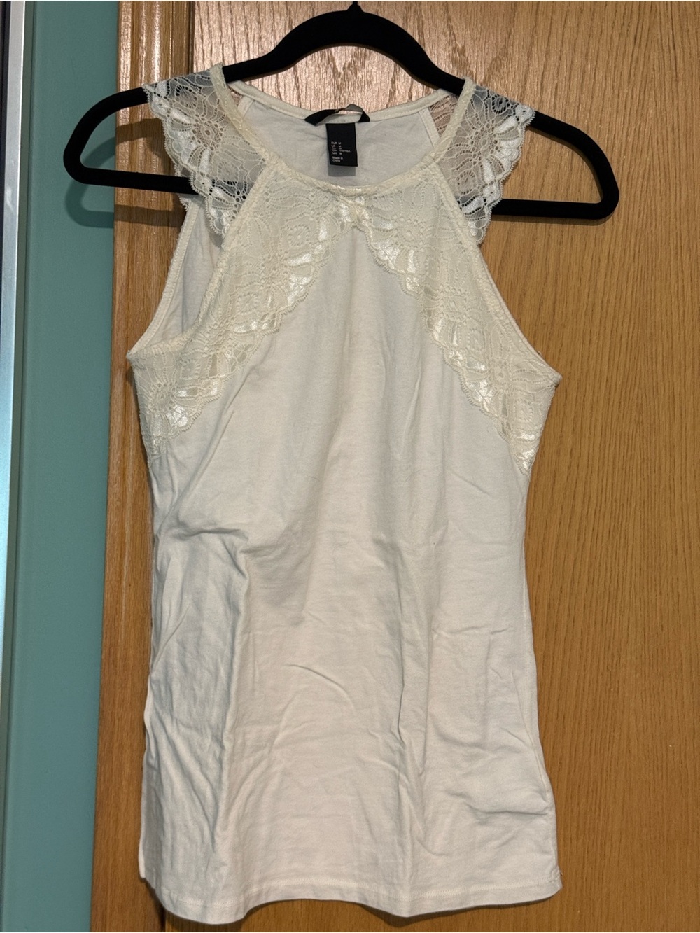 H&M Cream Lace-Trim Halter Tank Top